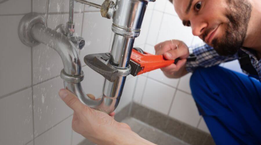 Local water heater installation in Abbott, TX